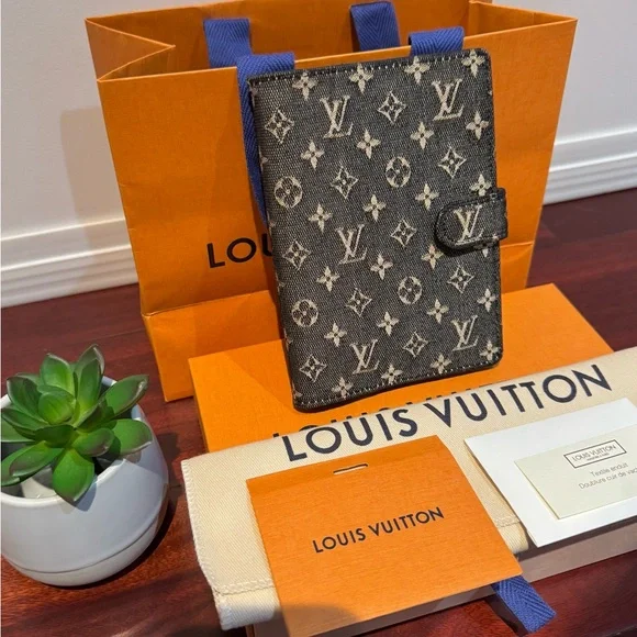 SOLD - 💎RARE Authentic Louis Vuitton Monogram Denim Agenda PM - Picture 6 of 16